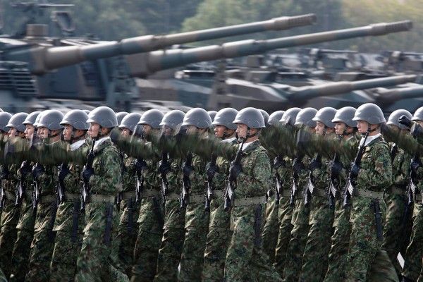 1950（昭和25）年7月8日】自衛隊前身の警察予備隊創設へ | トウシル 楽天証券の投資情報メディア